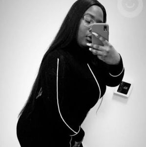 Meet your Posher, Jasmine